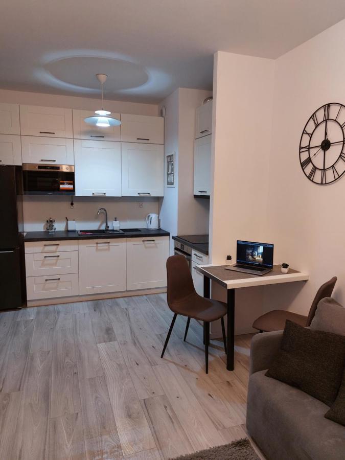 ז'שוב Apartament Podpromie מראה חיצוני תמונה